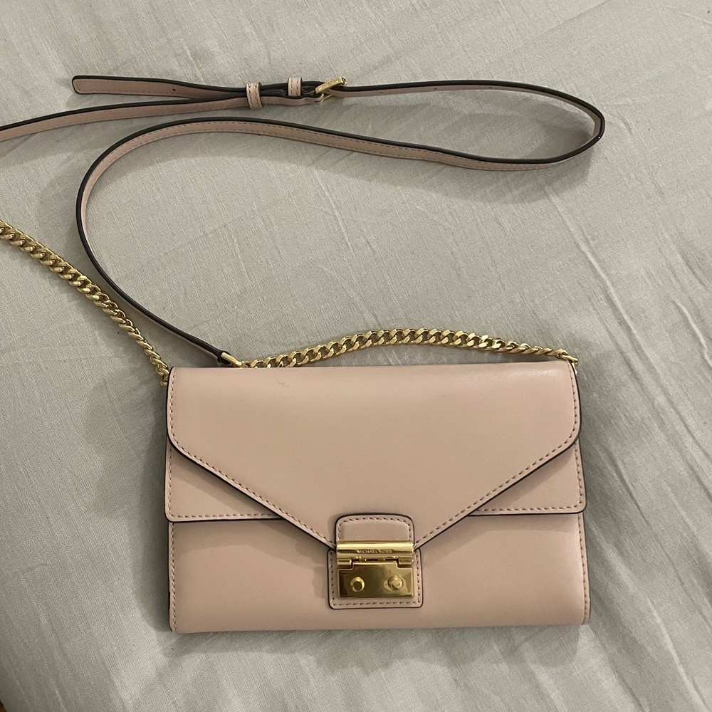 Never Been Used Michael Kors Crossbody